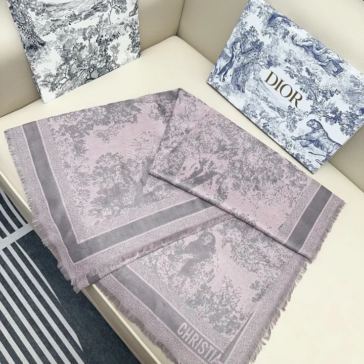 スーパーコピー ディオール マフラー