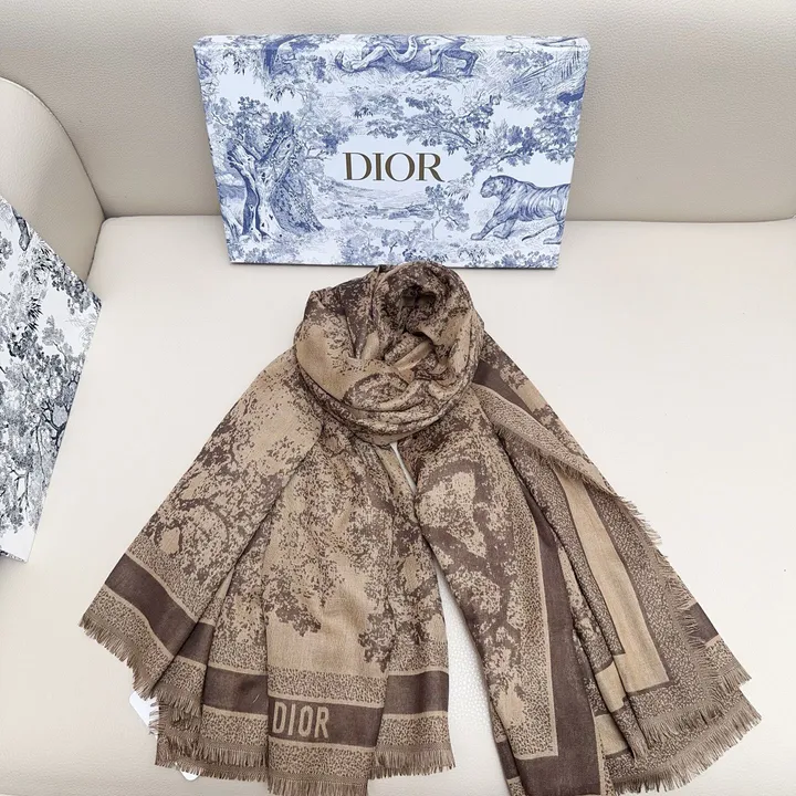 スーパーコピー ディオール マフラー