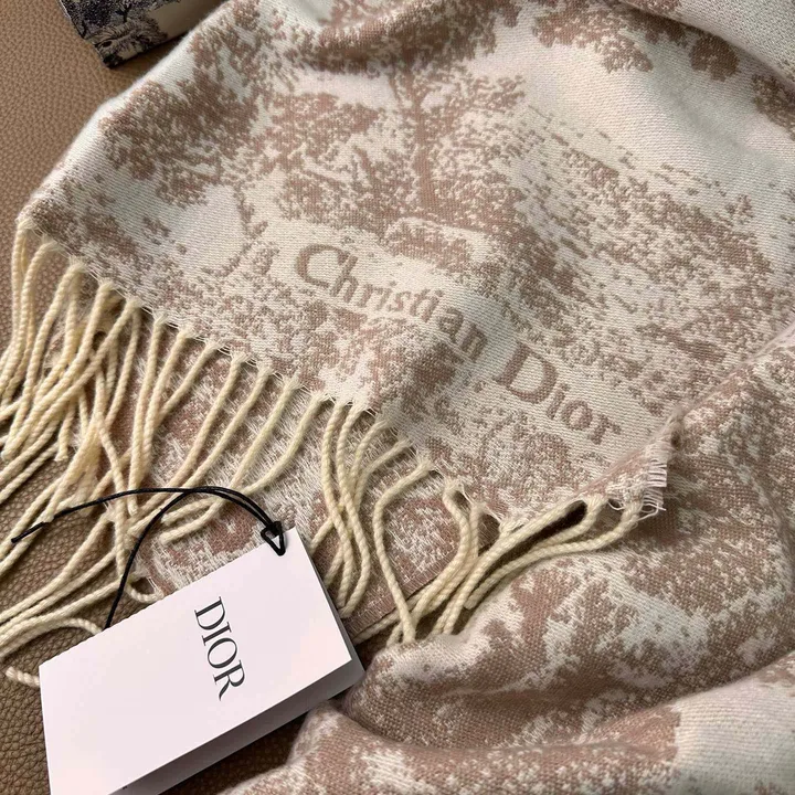 スーパーコピー ディオール マフラー