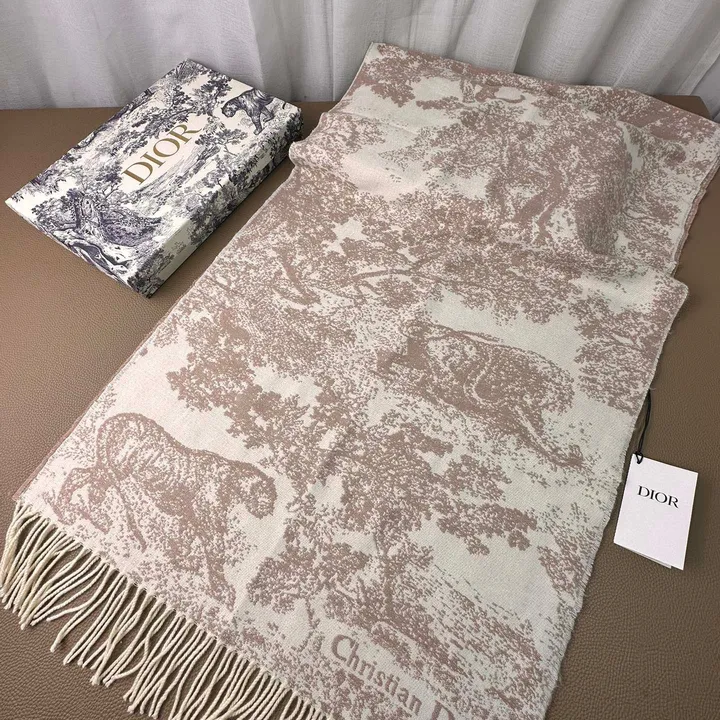 スーパーコピー ディオール マフラー