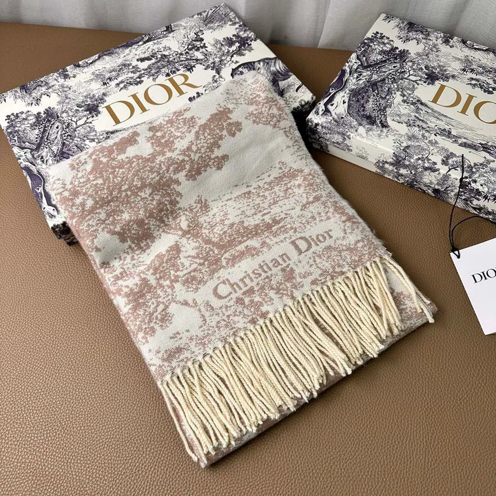 スーパーコピー ディオール マフラー