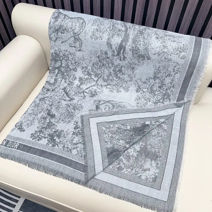 スーパーコピー ディオール マフラー