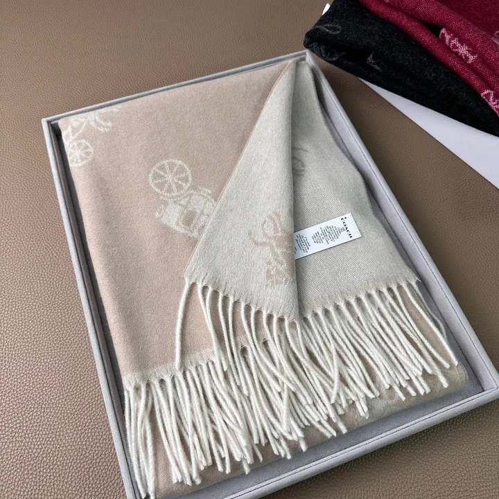 スーパーコピー コーチ マフラー