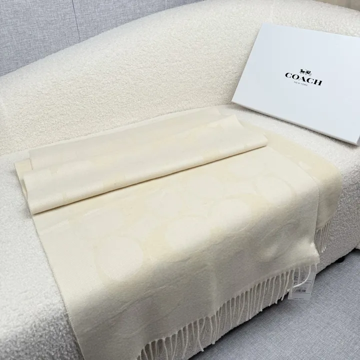 スーパーコピー コーチ マフラー