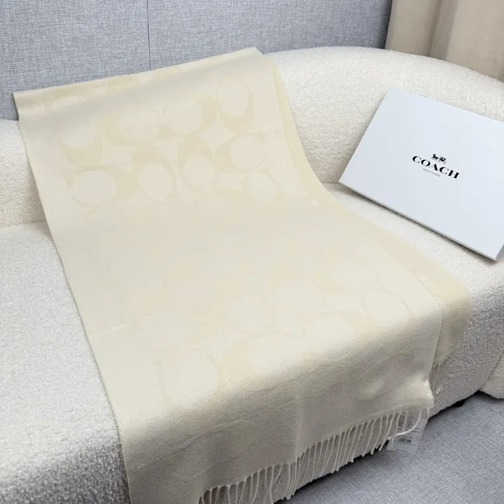 スーパーコピー コーチ マフラー