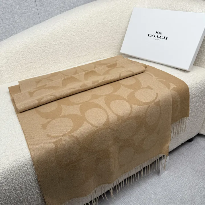 スーパーコピー コーチ マフラー