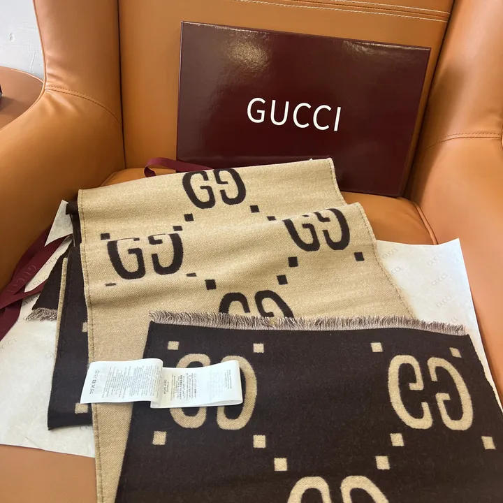 スーパーコピー グッチ マフラー