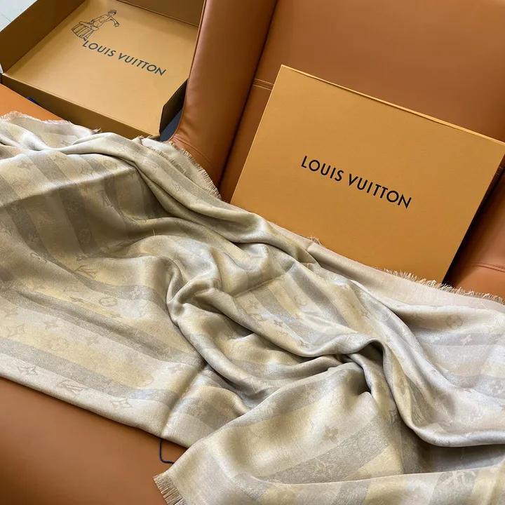 スーパーコピー ルイヴィトン マフラー