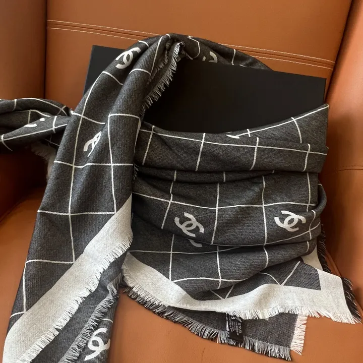 スーパーコピー シャネル マフラー