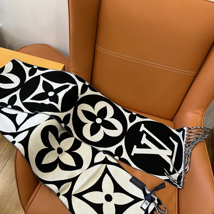 スーパーコピー ルイヴィトン マフラー