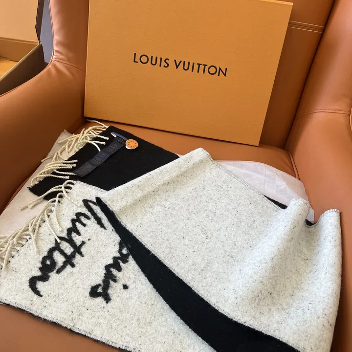 スーパーコピー ルイヴィトン マフラー