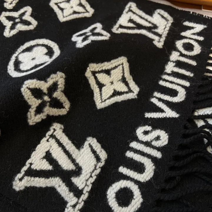 スーパーコピー ルイヴィトン マフラー