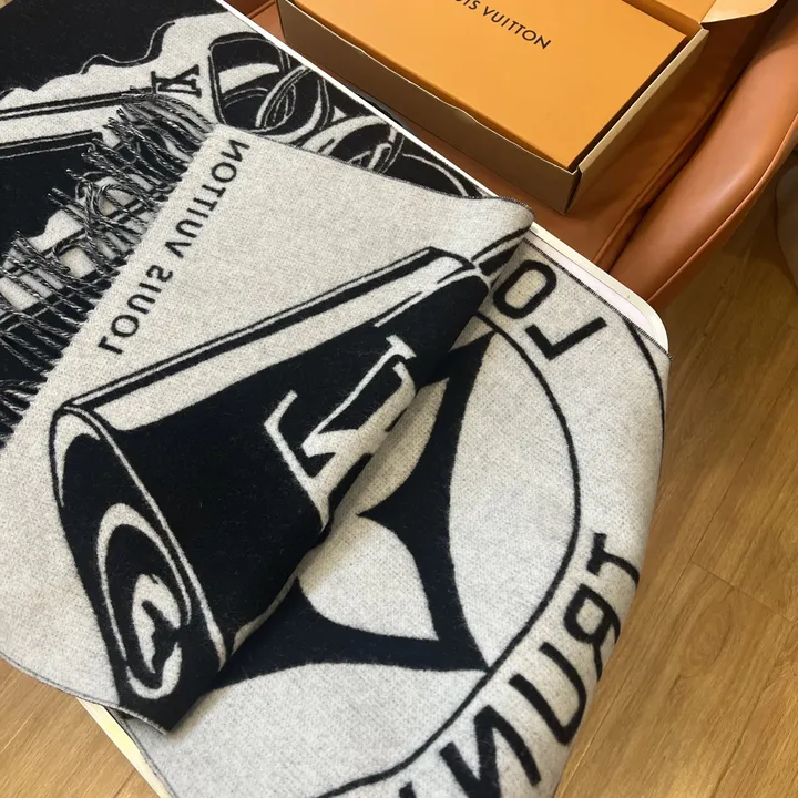 スーパーコピー ルイヴィトン マフラー