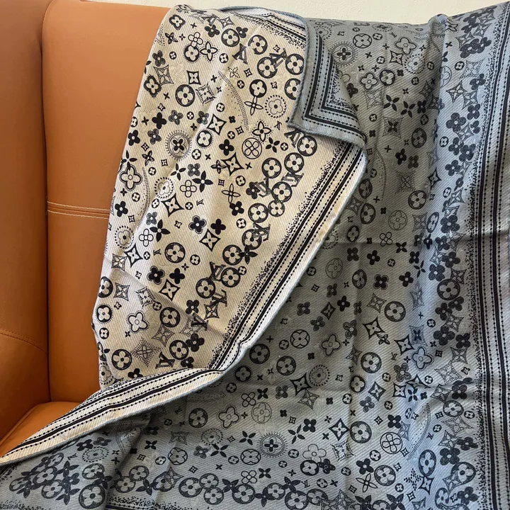 スーパーコピー ルイヴィトン マフラー