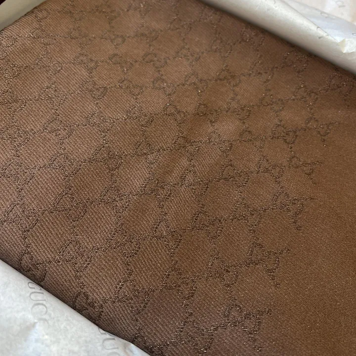 スーパーコピー グッチ マフラー