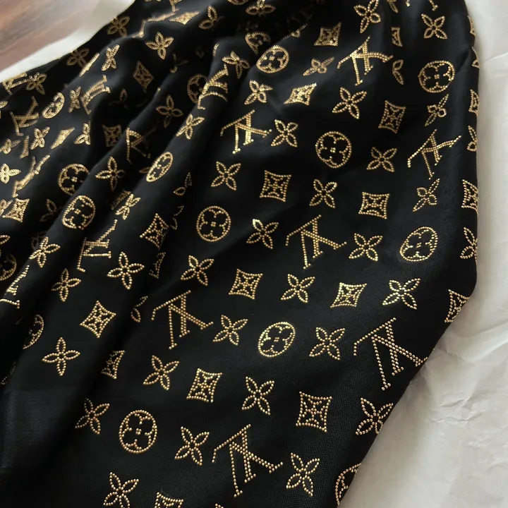 スーパーコピー ルイヴィトン マフラー