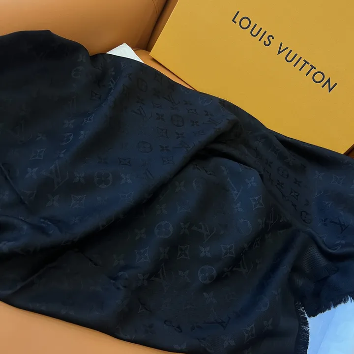 スーパーコピー ルイヴィトン マフラー