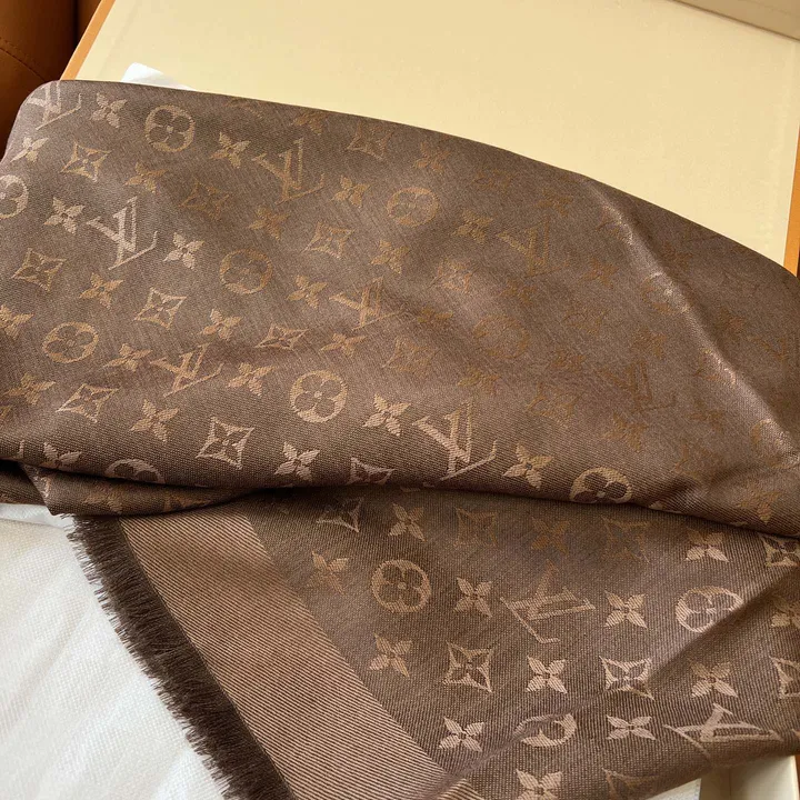 スーパーコピー ルイヴィトン マフラー