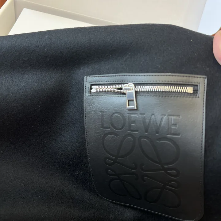 スーパーコピー ロエベ マフラー