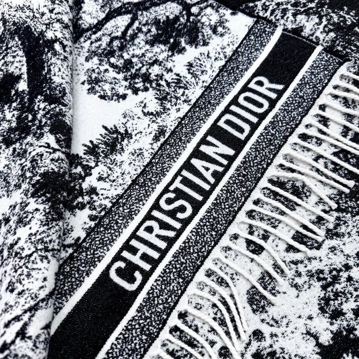 スーパーコピー ディオール マフラー