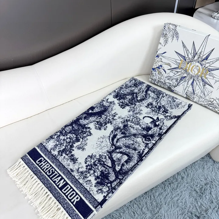 スーパーコピー ディオール マフラー