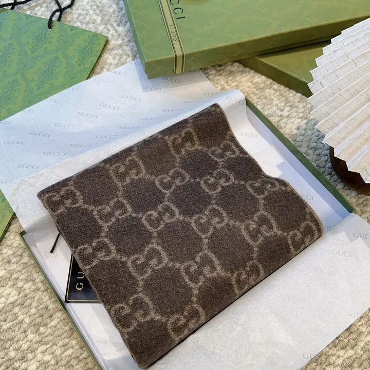 スーパーコピー グッチ マフラー