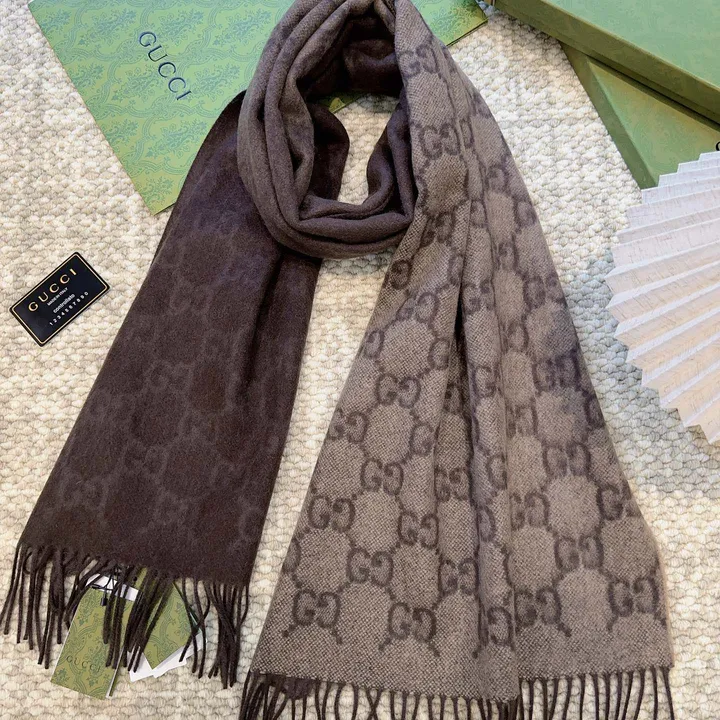 スーパーコピー グッチ マフラー