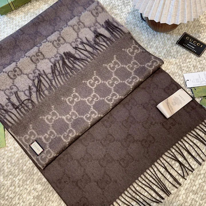 スーパーコピー グッチ マフラー