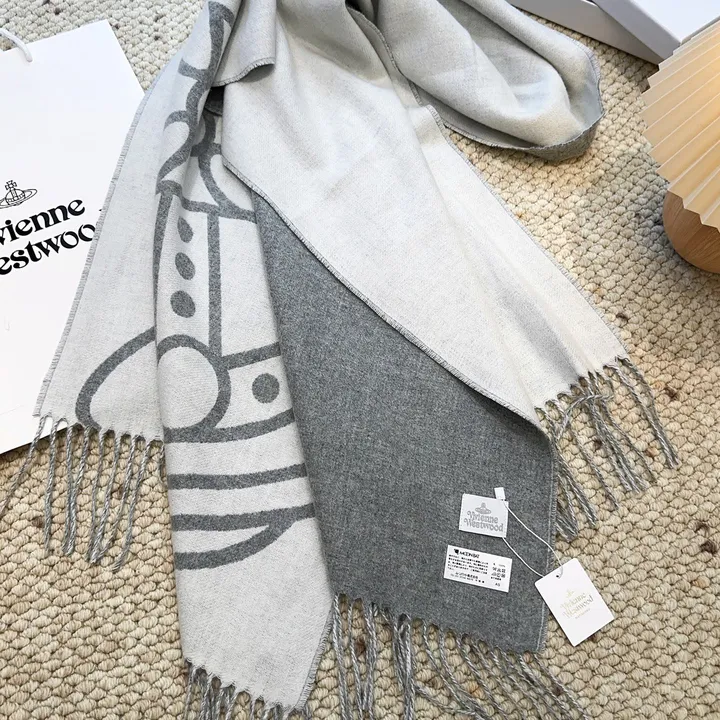 スーパーコピー ヴィヴィアン・ウエストウッド マフラー