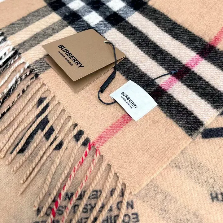 スーパーコピー バーバリー ス マフラー