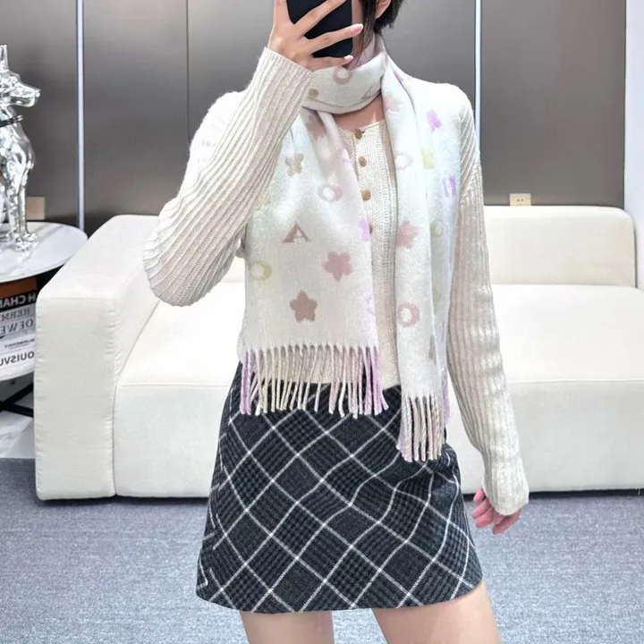 スーパーコピー コーチ マフラー