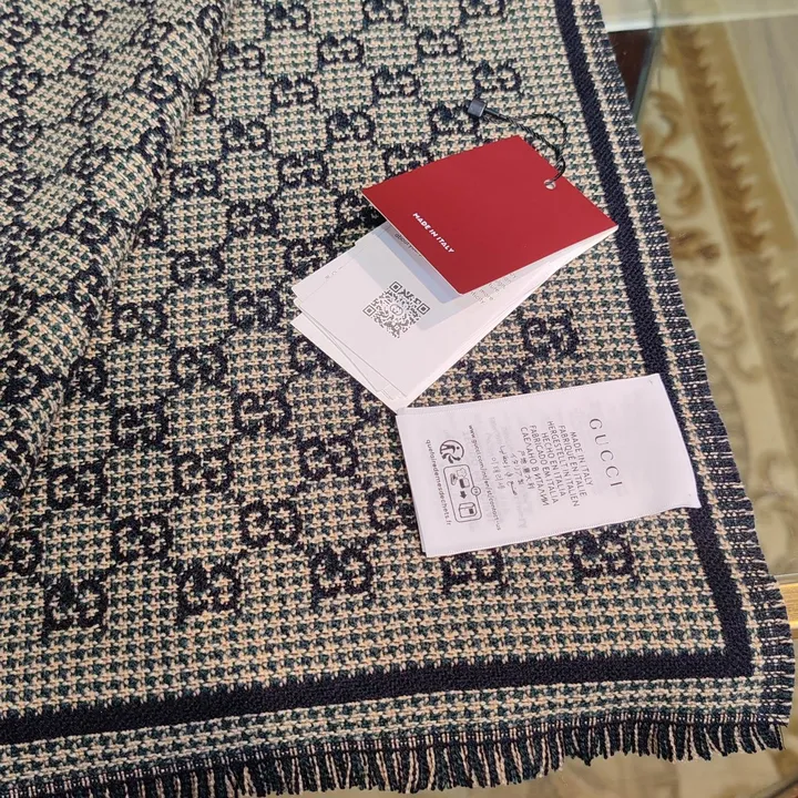 スーパーコピー グッチ マフラー