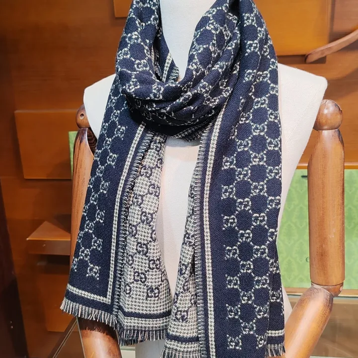 スーパーコピー グッチ マフラー