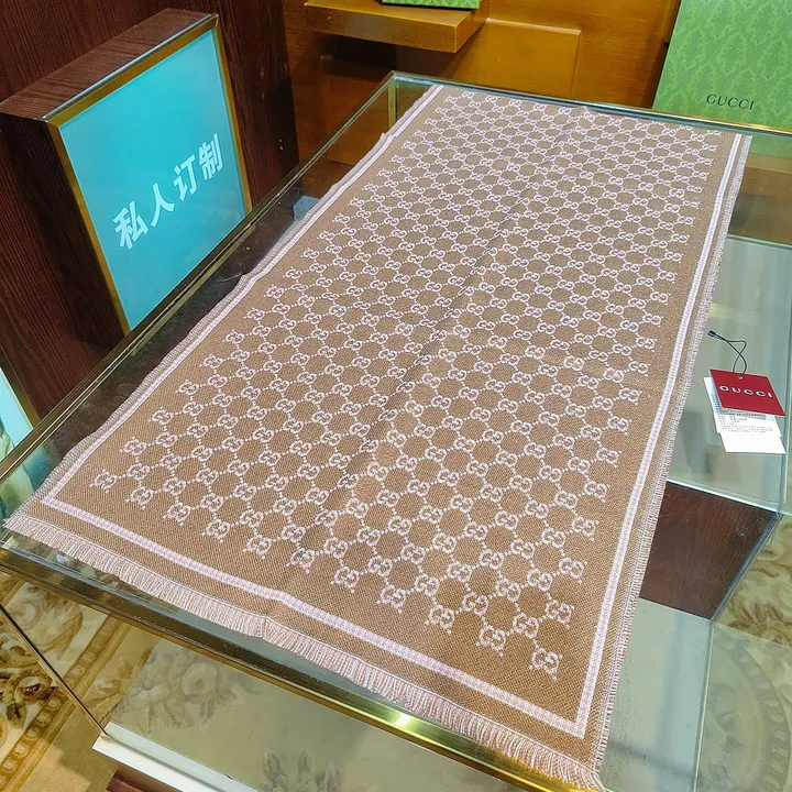 スーパーコピー グッチ マフラー