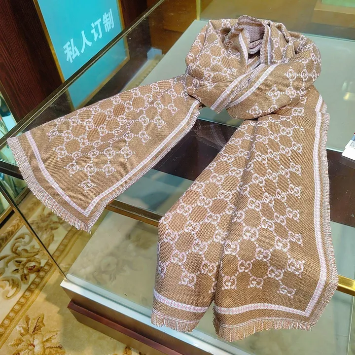 スーパーコピー グッチ マフラー