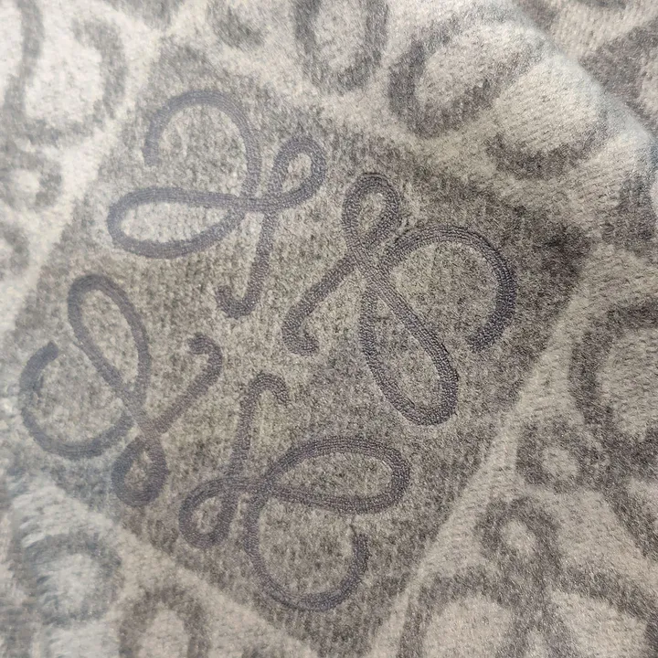 スーパーコピー ロエベ マフラー