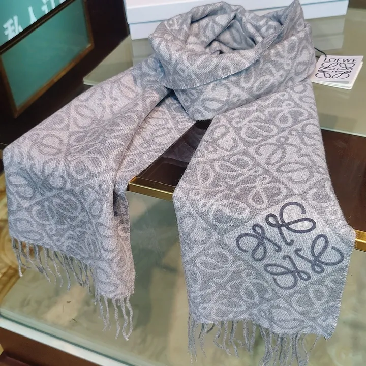 スーパーコピー ロエベ マフラー