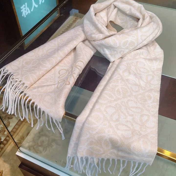 スーパーコピー ロエベ マフラー