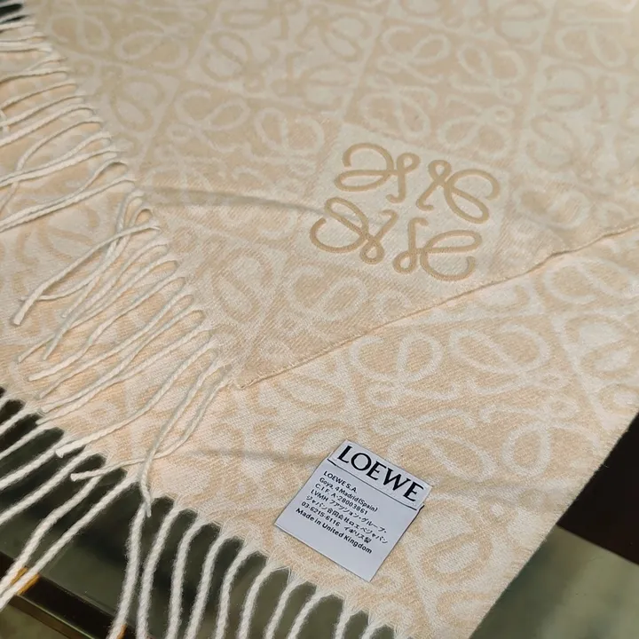 スーパーコピー ロエベ マフラー