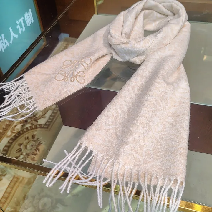 スーパーコピー ロエベ マフラー