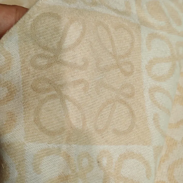 スーパーコピー ロエベ マフラー