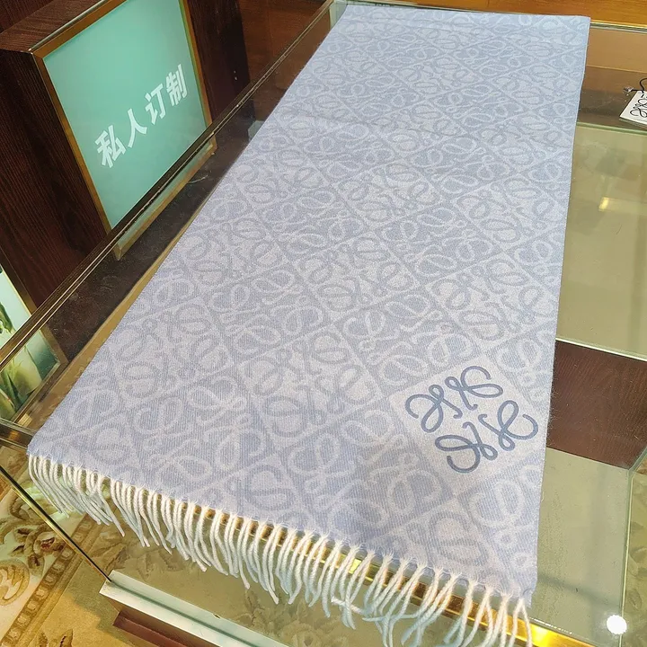 スーパーコピー ロエベ マフラー