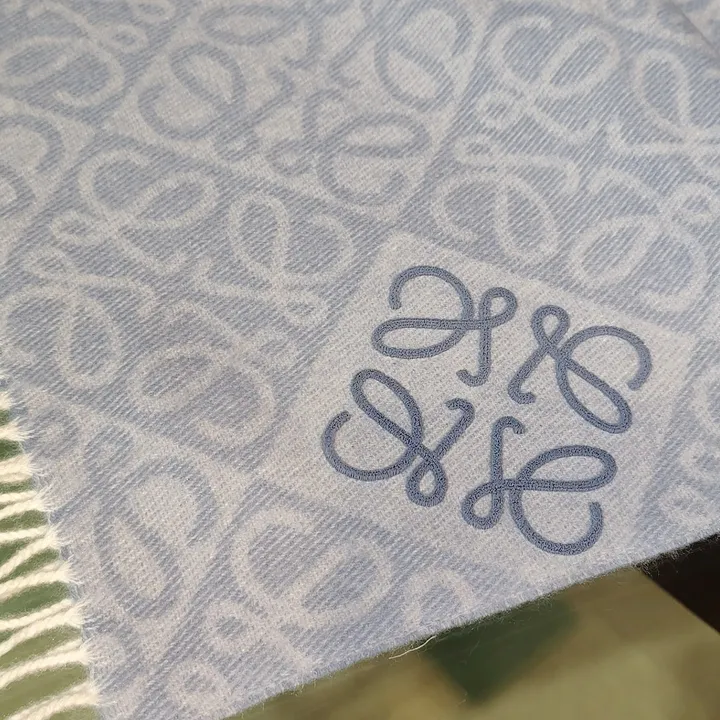 スーパーコピー ロエベ マフラー