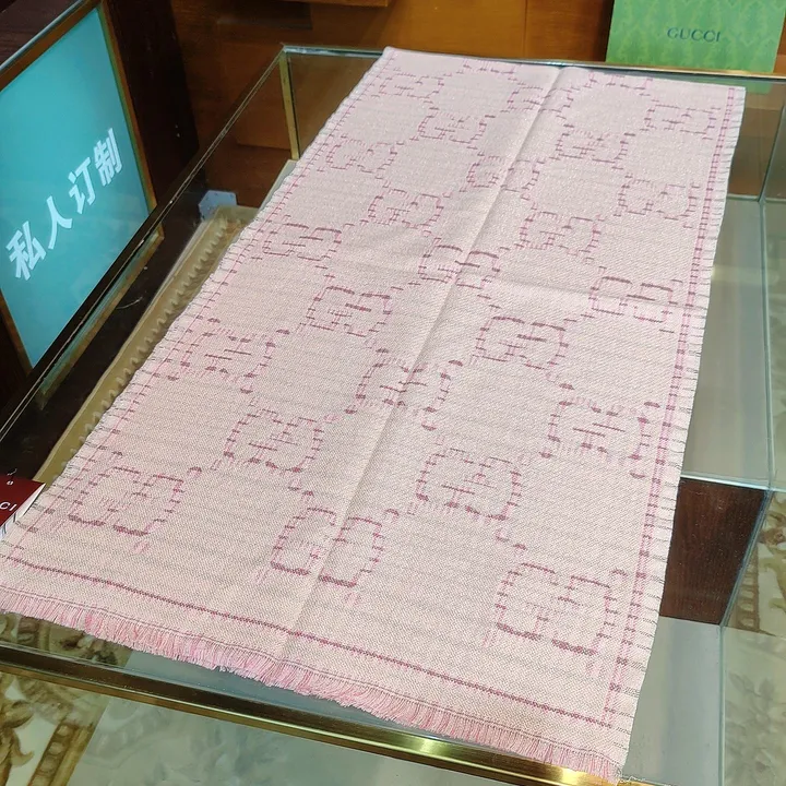 スーパーコピー グッチ マフラー