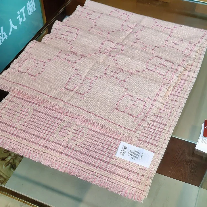 スーパーコピー グッチ マフラー