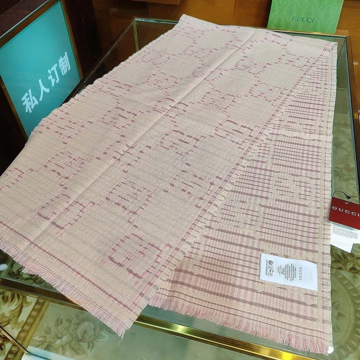 スーパーコピー グッチ マフラー