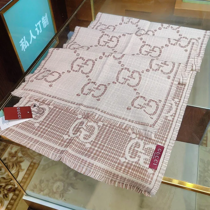 スーパーコピー グッチ マフラー