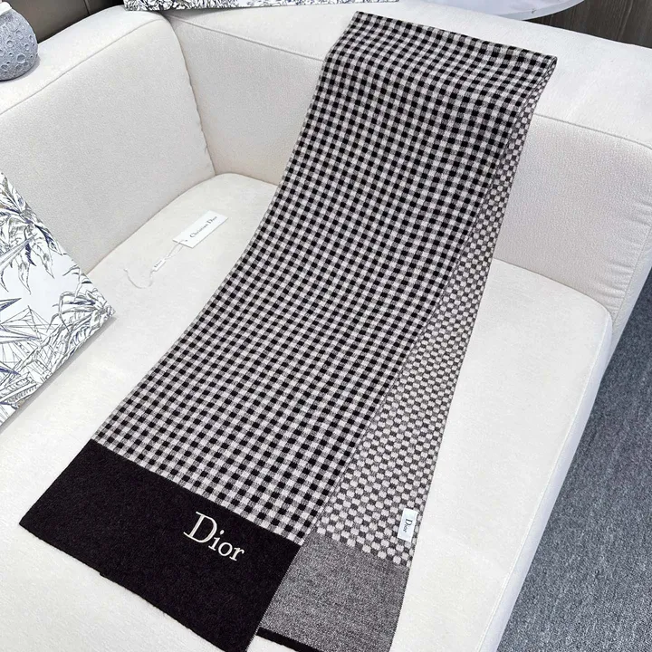 スーパーコピー ディオール マフラー