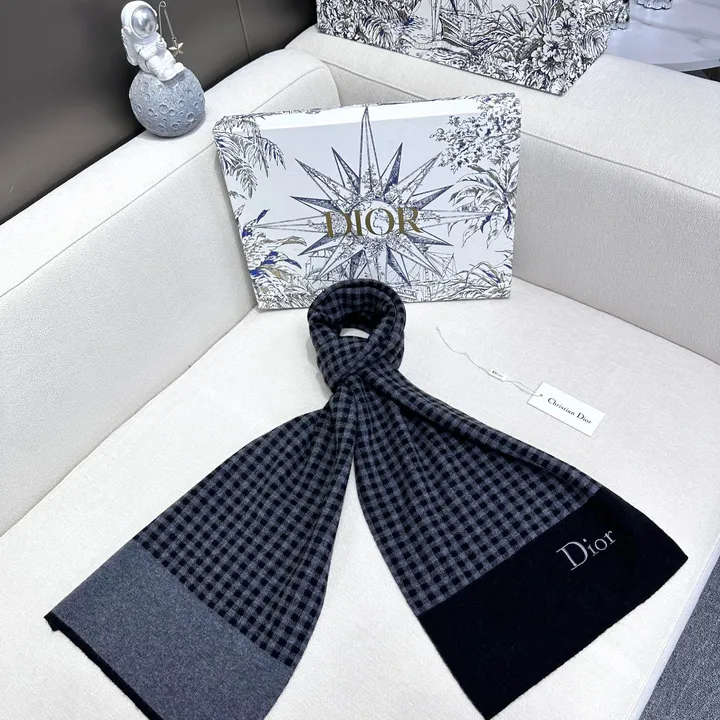 スーパーコピー ディオール マフラー