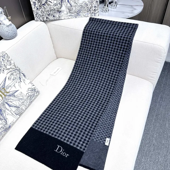 スーパーコピー ディオール マフラー